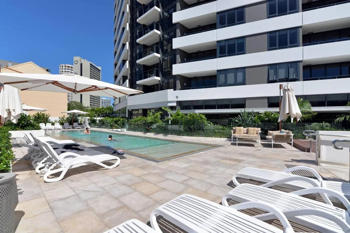 Spacious 2 Bedroom Apartment In Paradise Gold Coast 0*,  Austrálie